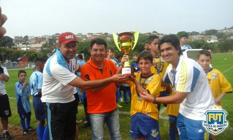 MAIS UMA VEZ FUT CRAQUES É DESTAQUE SAGRANDO-SE BI-CAMPEÃO NAS CATEGORIAS SUB11 E SUB13